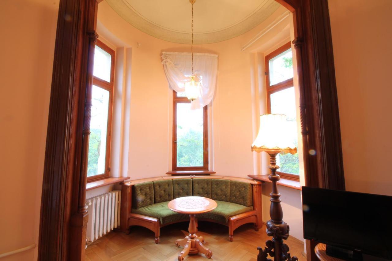 Schloss Gattersburg Hotell Grimma Exteriör bild